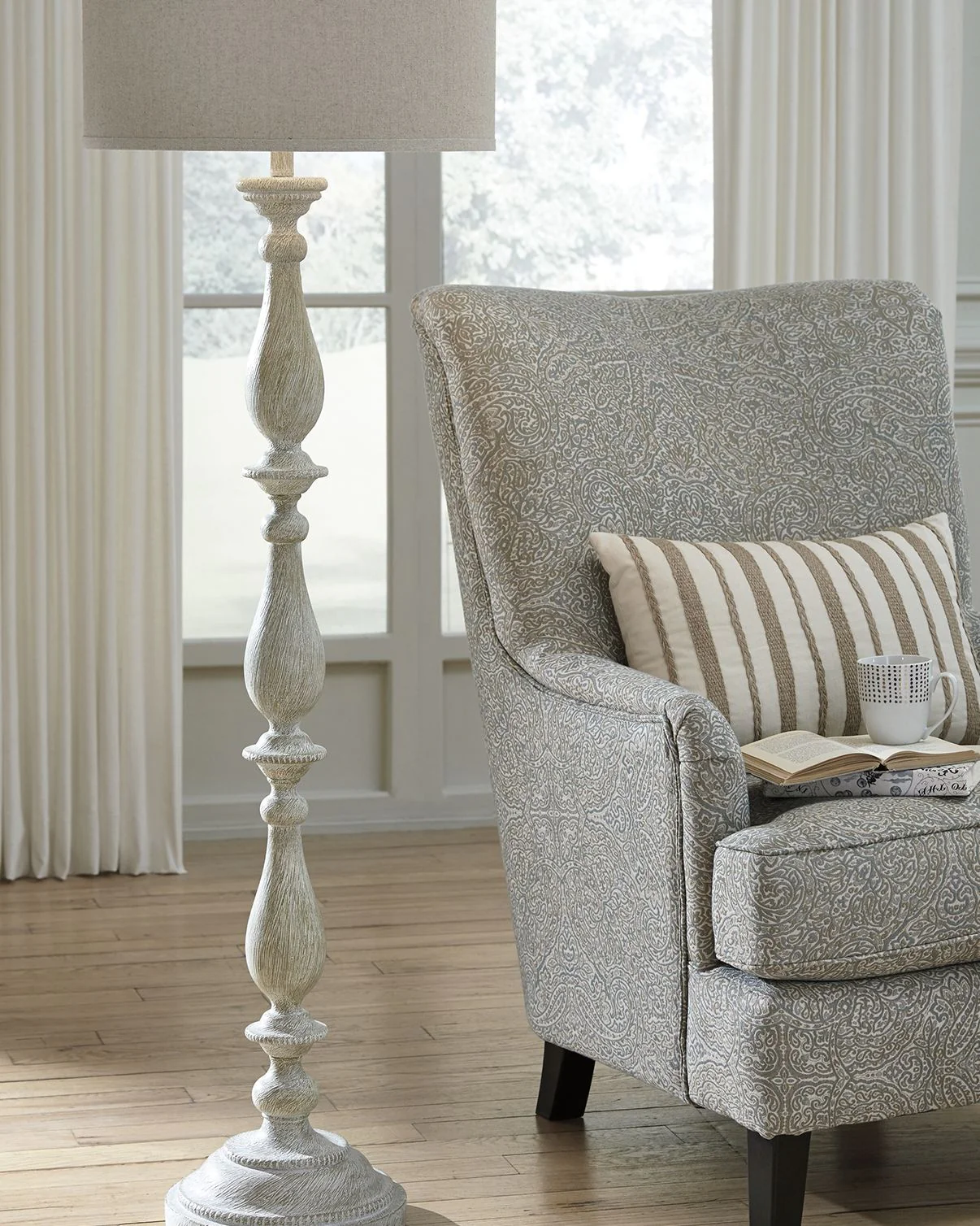 Bernadate - Poly Floor Lamp - Whitewash - Image 3