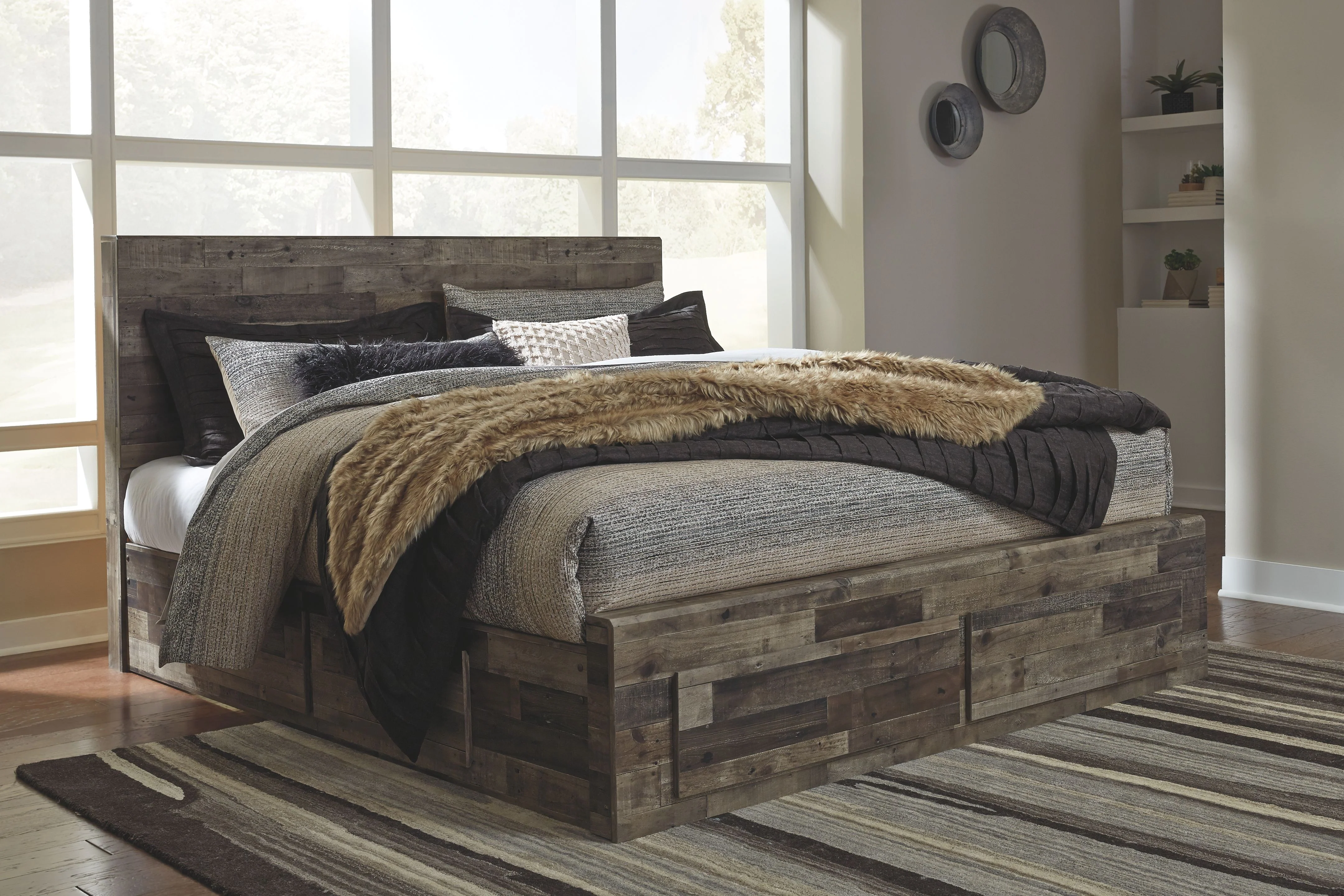 Derekson - Panel Bed - Image 12