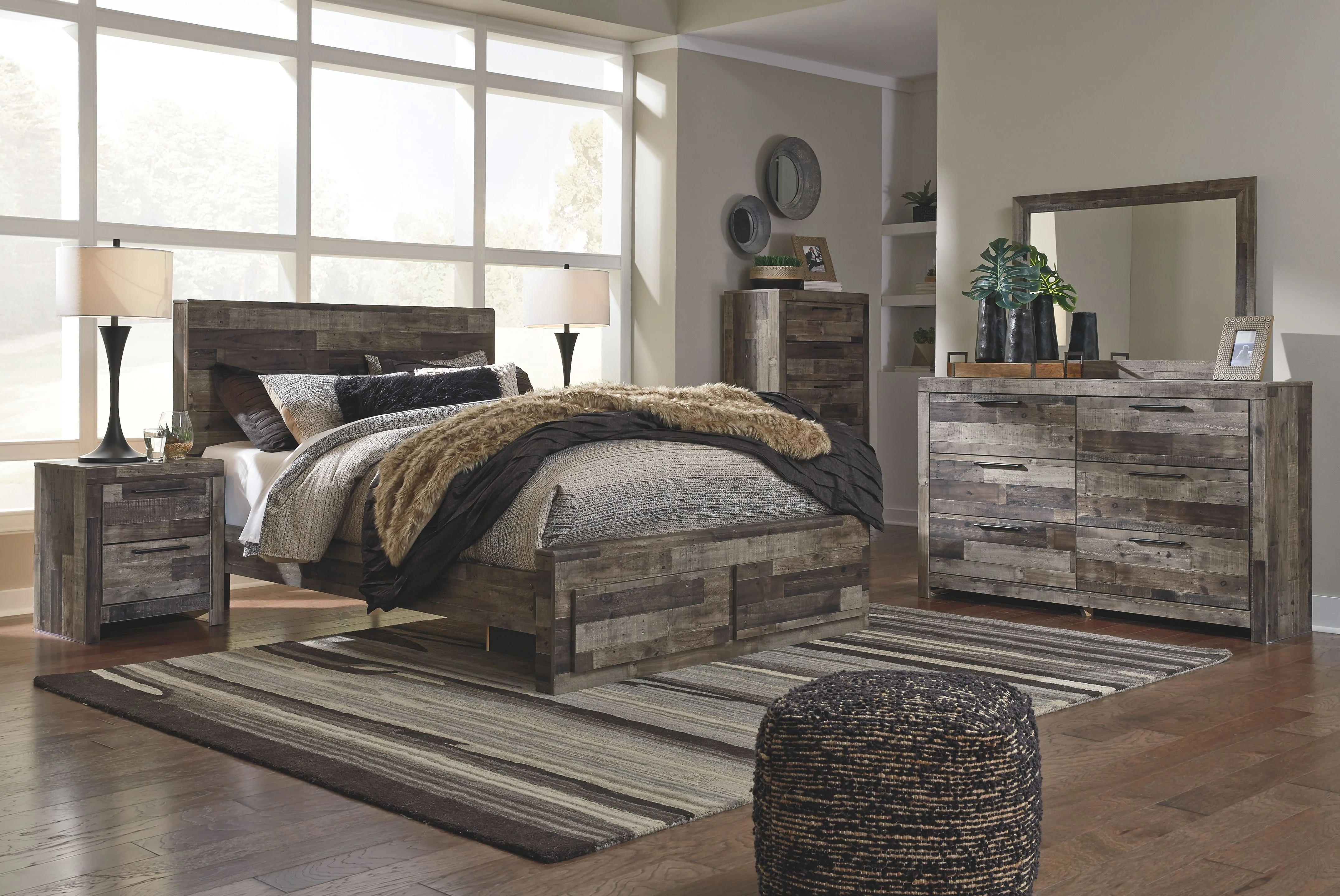 Derekson - Panel Bed - Image 19